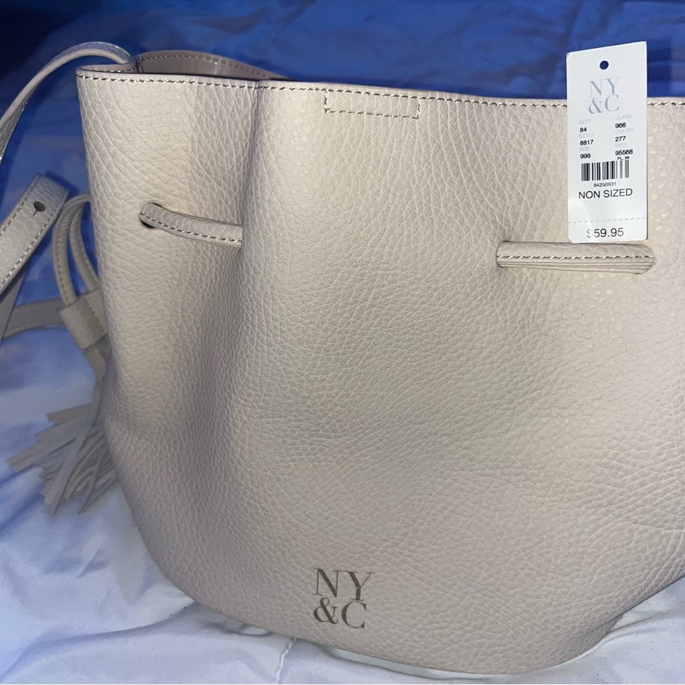 New york & company shoulder purse